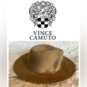 ✂️  3/$25! Vince Camuto knit hat with rose gold chain detail OS